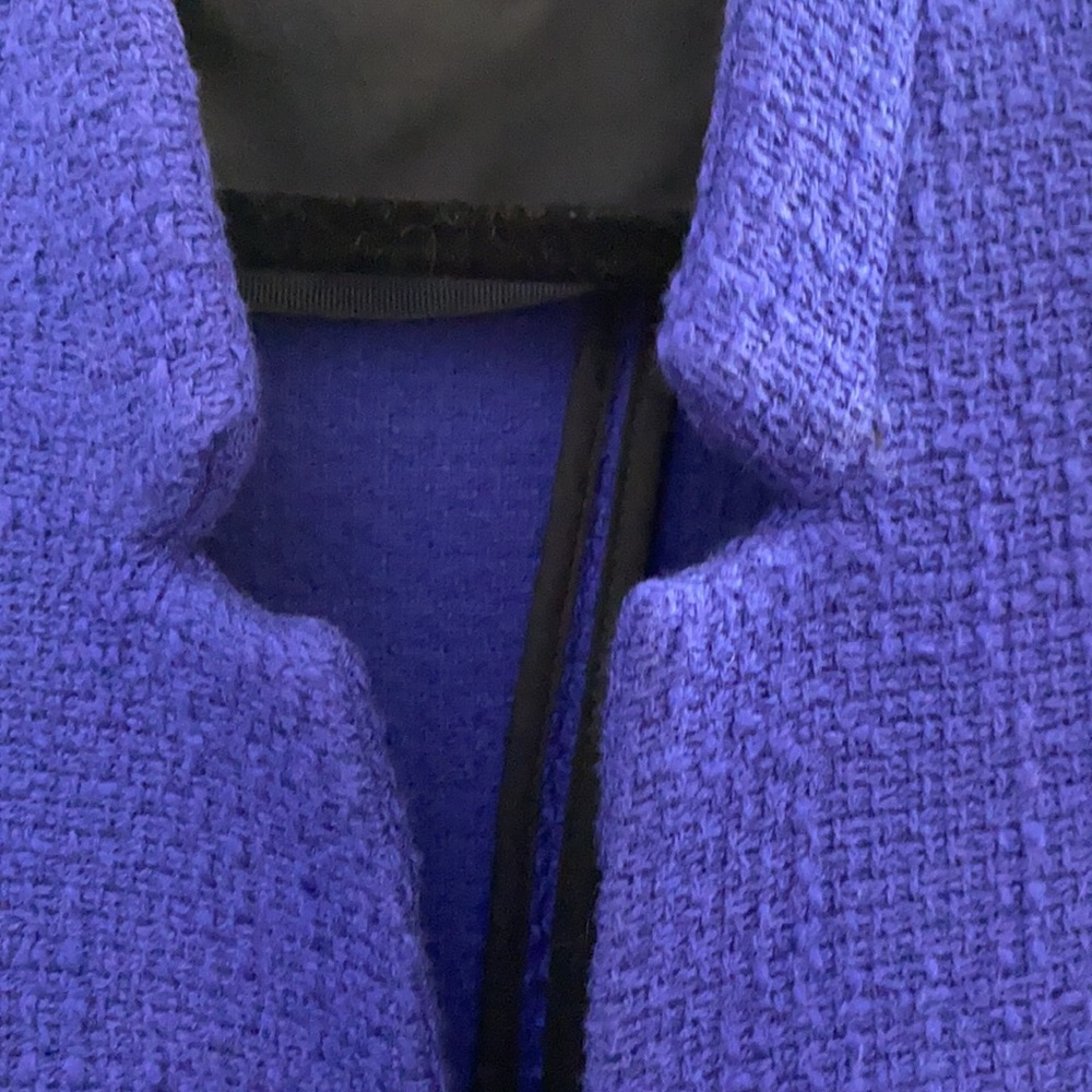 Jacket - Picture 3 of 6